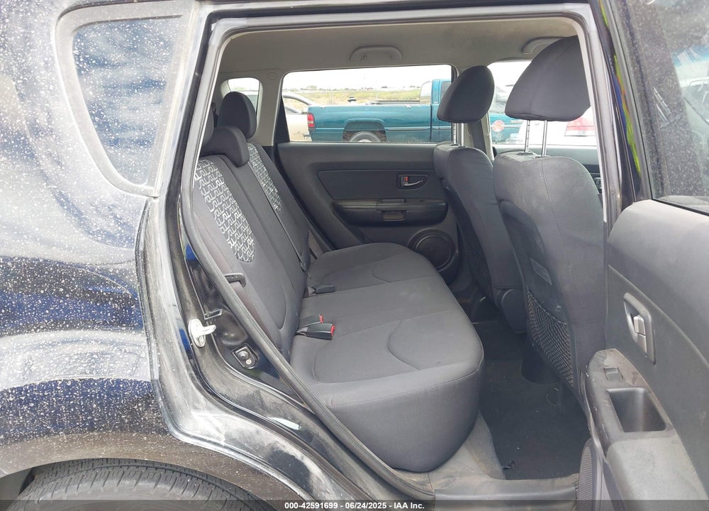 2011 KIA SOUL VIN: KNDJT2A26B7710814