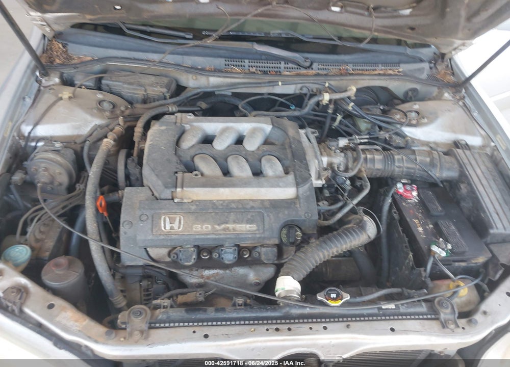 2002 HONDA ACCORD 3.0 EX VIN: 1HGCG16512A066153