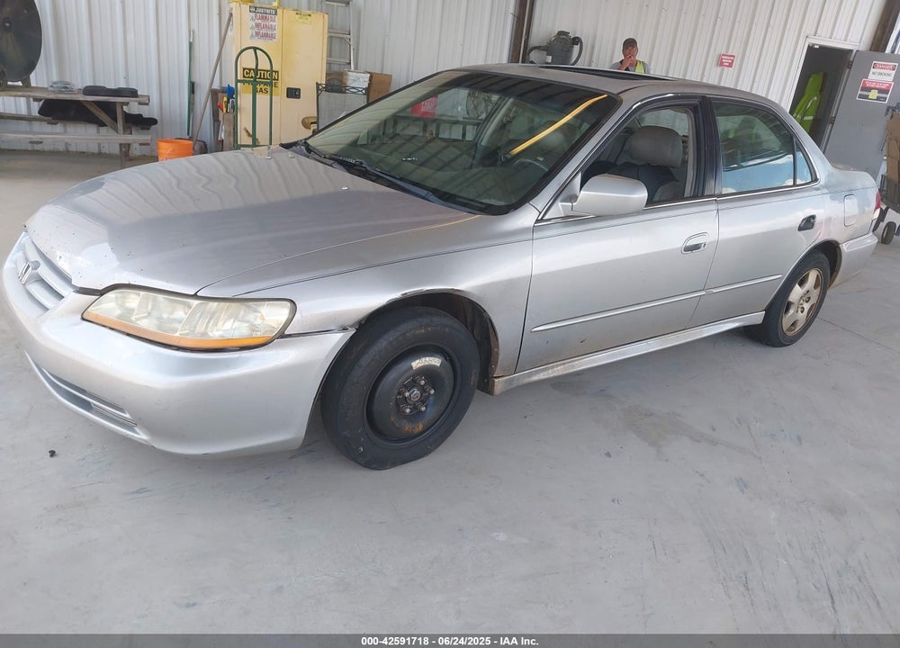 2002 HONDA ACCORD 3.0 EX VIN: 1HGCG16512A066153