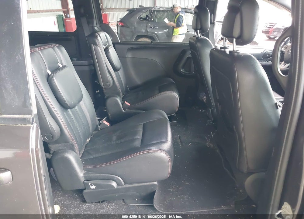 2017 DODGE GRAND CARAVAN GT VIN: 2C4RDGEG9HR755398