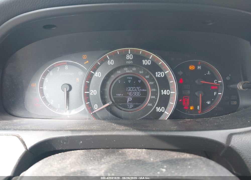 2017 HONDA ACCORD VIN: 1HGCR2F13HA216950