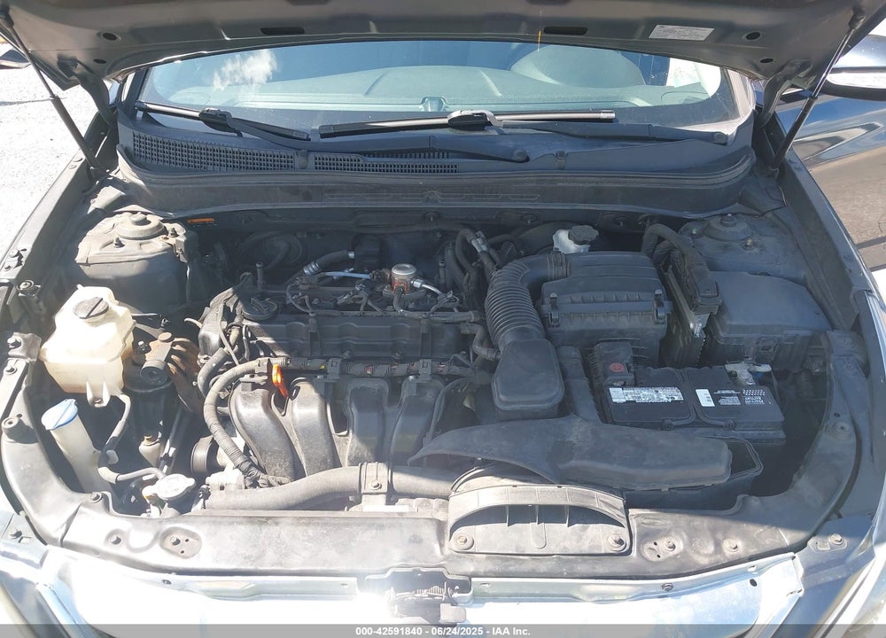2014 HYUNDAI SONATA GLS VIN: 5NPEB4AC8EH846838