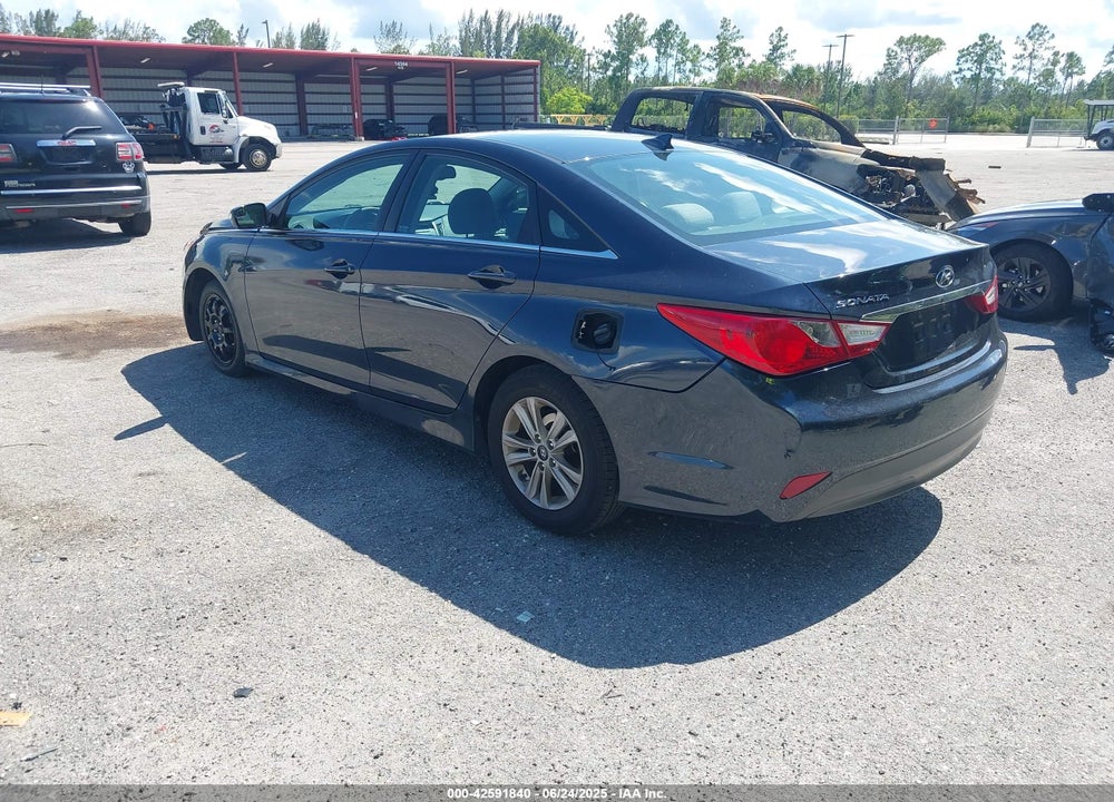 2014 HYUNDAI SONATA GLS VIN: 5NPEB4AC8EH846838