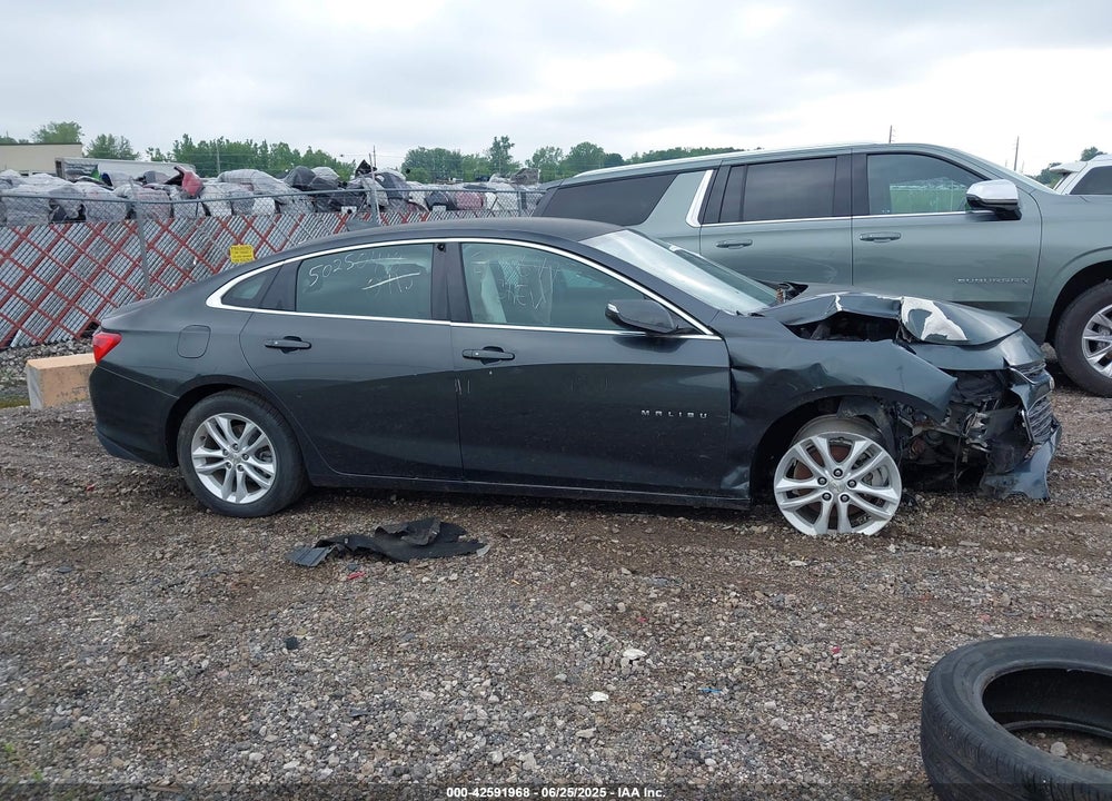2018 CHEVROLET MALIBU VIN: 1G1ZD5ST1JF131526