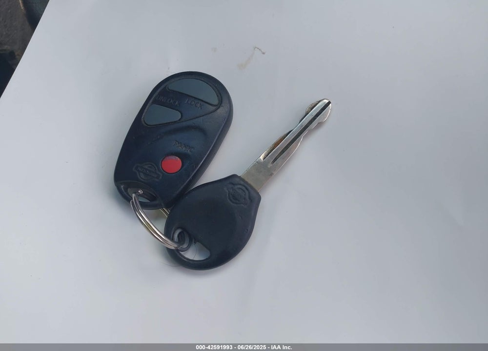 2001 NISSAN XTERRA XE VIN: 5N1ED28YX1C572009