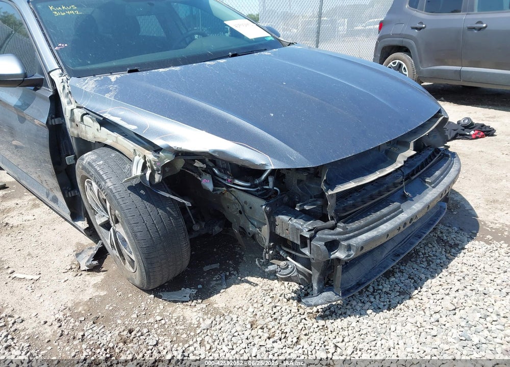 2022 VOLKSWAGEN JETTA VIN: 3VWCM7BUXNM032918