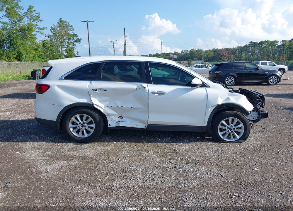 2019 KIA SORENTO VIN: 5XYPG4A39KG516624