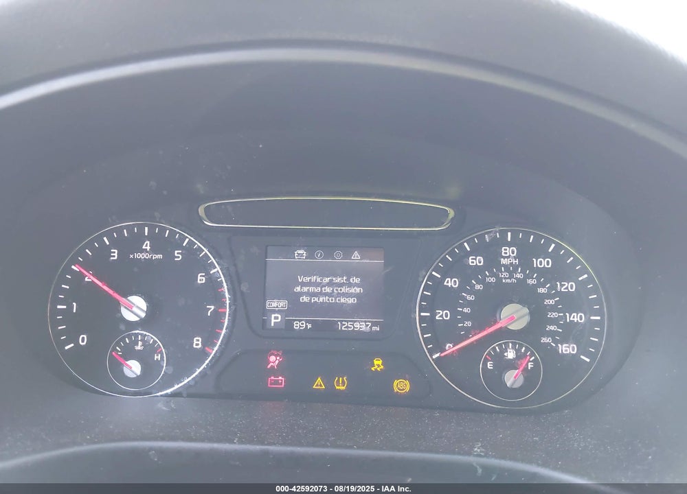 2019 KIA SORENTO VIN: 5XYPG4A39KG516624
