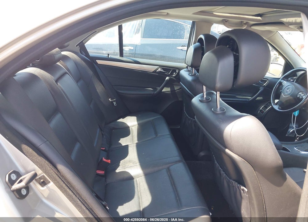 2006 MERCEDES-BENZ C 230 SPORT VIN: WDBRF52H36E022719