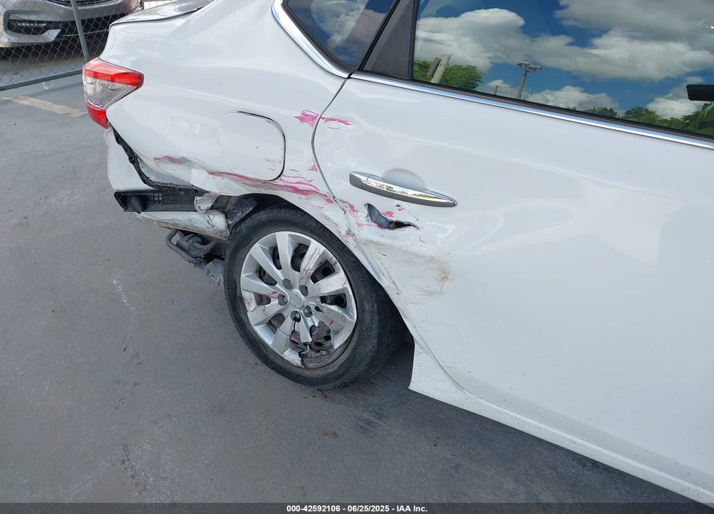 2015 NISSAN SENTRA VIN: 3N1AB7AP2FY374694