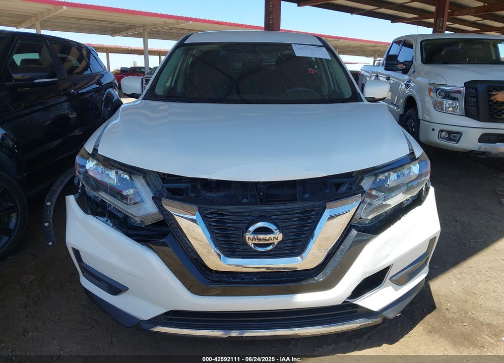 2017 NISSAN ROGUE VIN: JN8AT2MT7HW137462