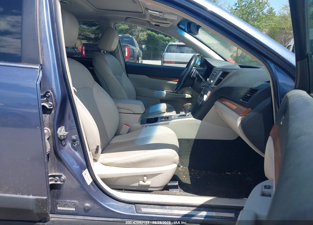 2013 SUBARU OUTBACK 2.5I LIMITED VIN: 4S4BRBKC6D3235066