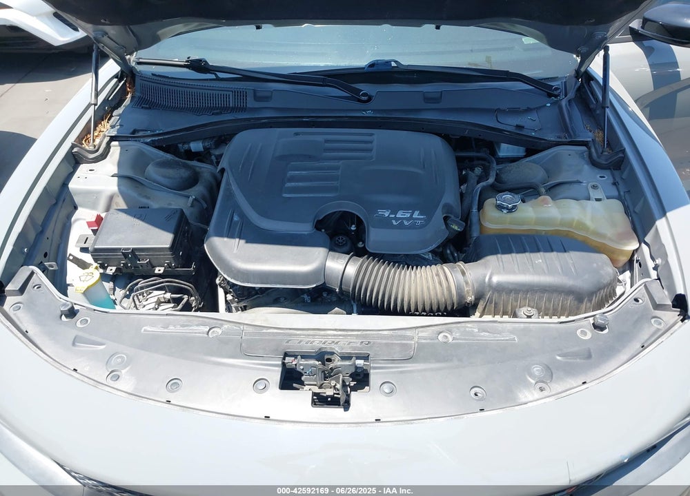 2019 DODGE CHARGER VIN: 2C3CDXHG0KH599528