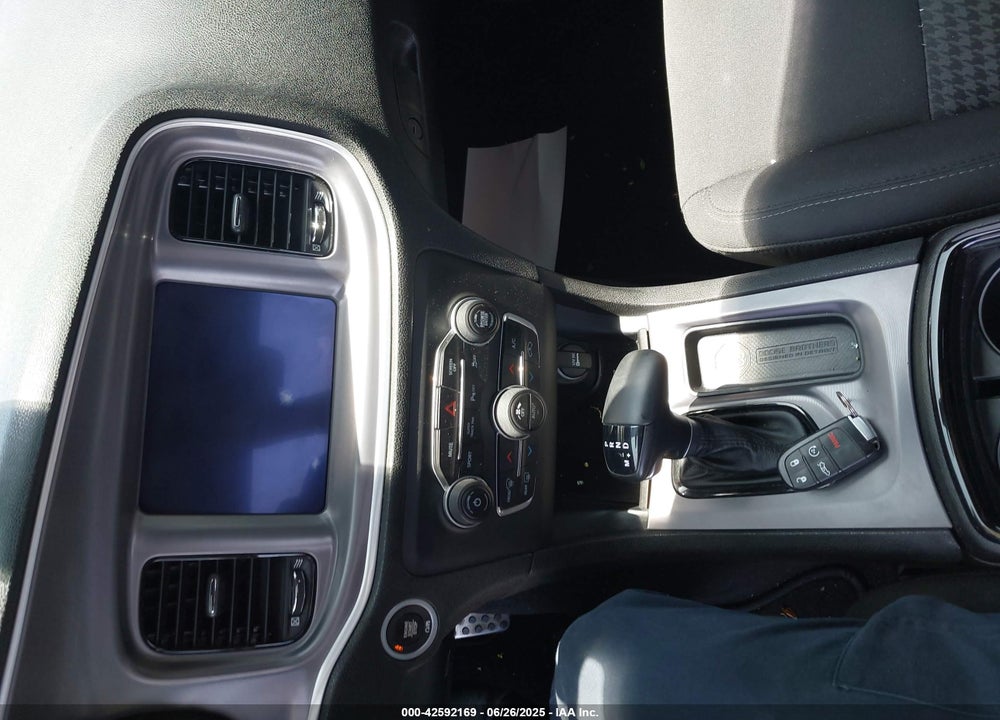 2019 DODGE CHARGER VIN: 2C3CDXHG0KH599528