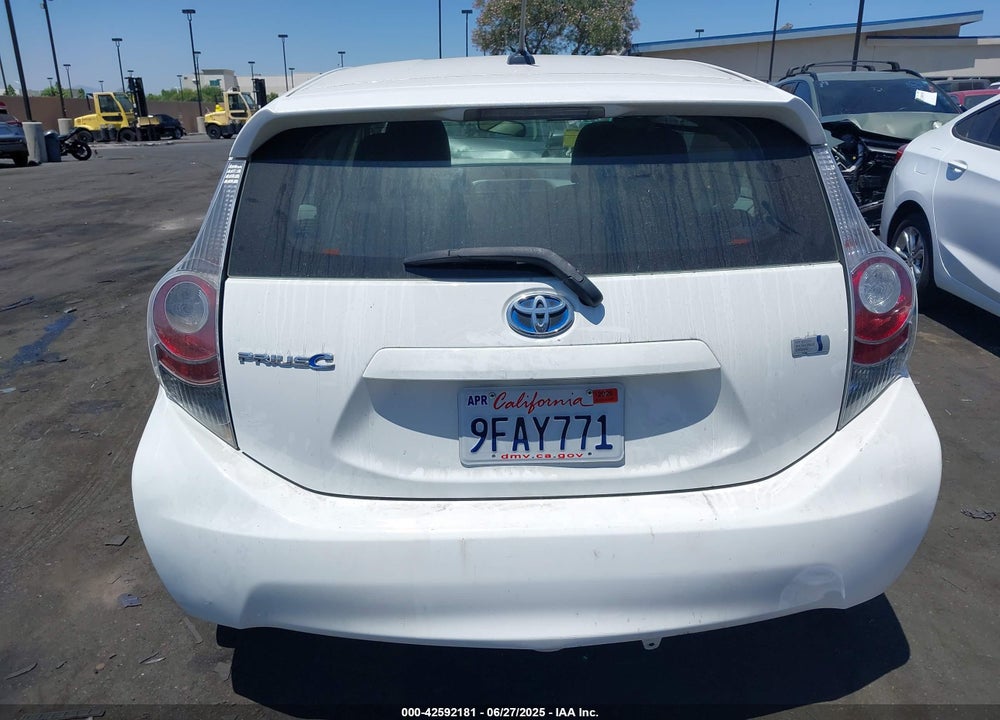 2012 TOYOTA PRIUS C THREE VIN: JTDKDTB32C1004670