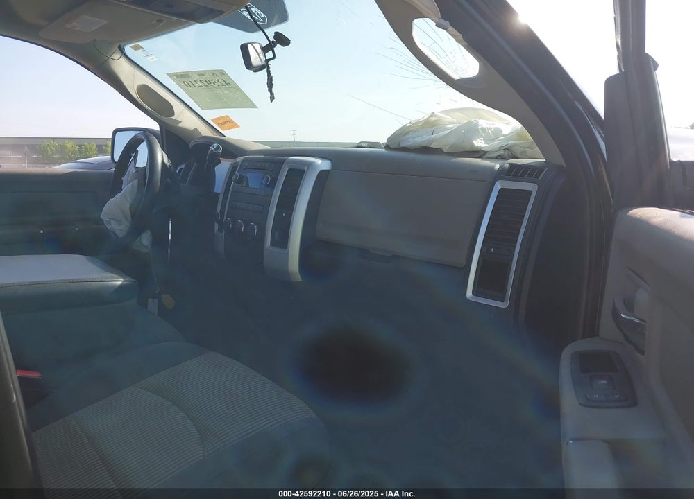 2009 DODGE RAM 1500 VIN: 1D3HV18T99S823155