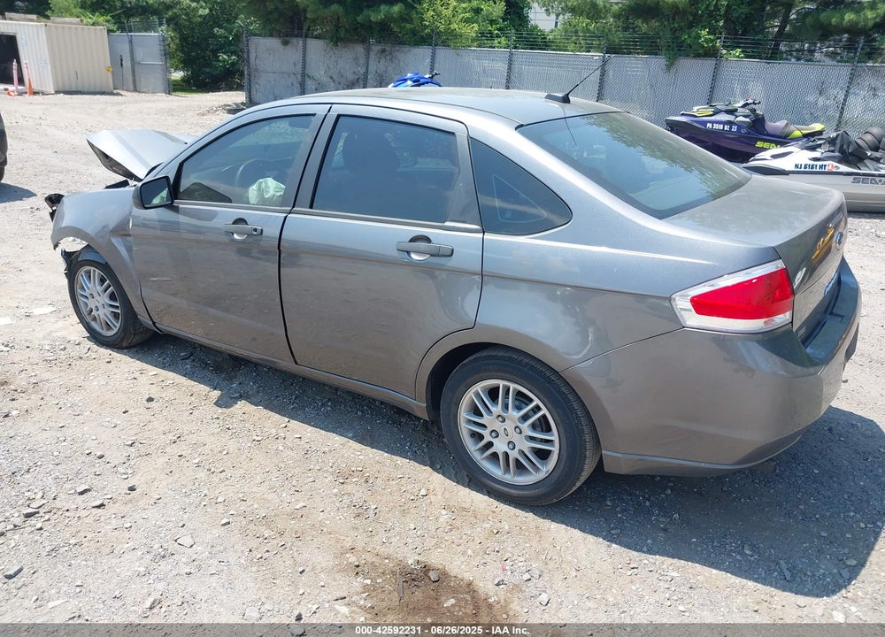 2010 FORD FOCUS VIN: 1FAHP3FN3AW218621
