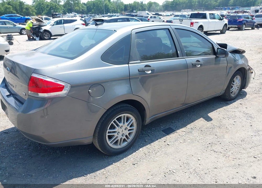 2010 FORD FOCUS VIN: 1FAHP3FN3AW218621