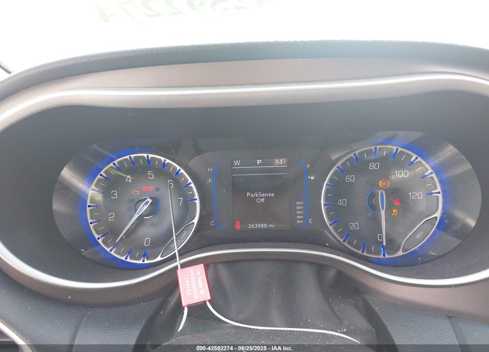 2017 CHRYSLER PACIFICA TOURING L VIN: 2C4RC1BGXHR535224