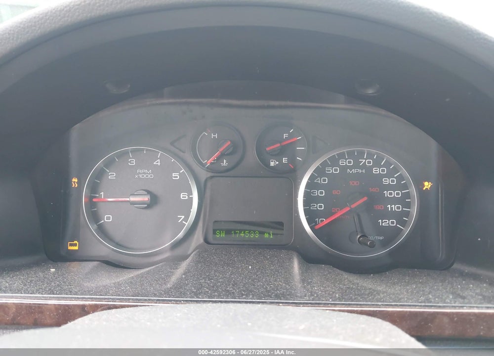2006 FORD FIVE HUNDRED VIN: 1FAFP27106G184541