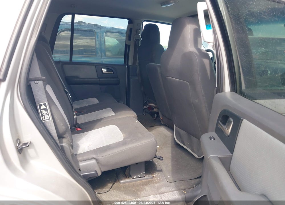 2003 FORD EXPEDITION XLT VIN: 1FMRU15W53LA94440