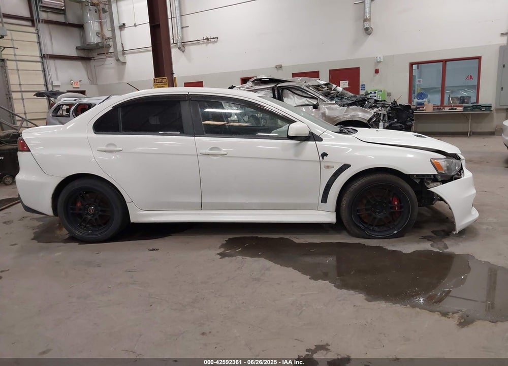 2013 MITSUBISHI LANCER EVOLUTION MR VIN: JA32W5FV0DU010032