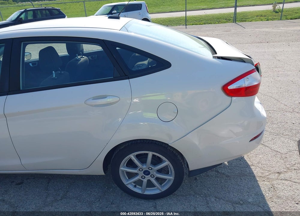 2016 FORD FIESTA VIN: 3FADP4BJ2GM173672