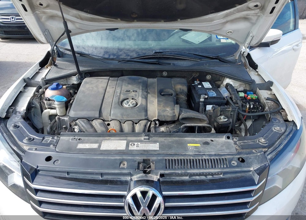 2013 VOLKSWAGEN PASSAT 2.5L SE VIN: 1VWBH7A30DC134298