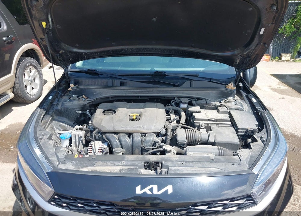2023 KIA FORTE VIN: 3KPF24AD9PE581058