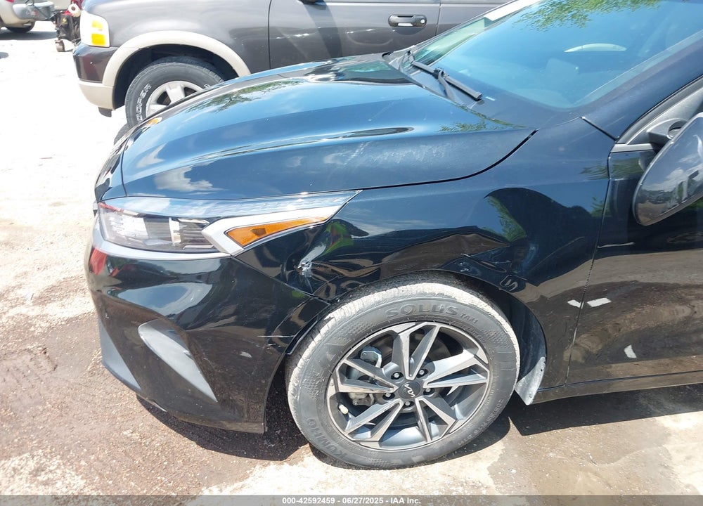 2023 KIA FORTE VIN: 3KPF24AD9PE581058