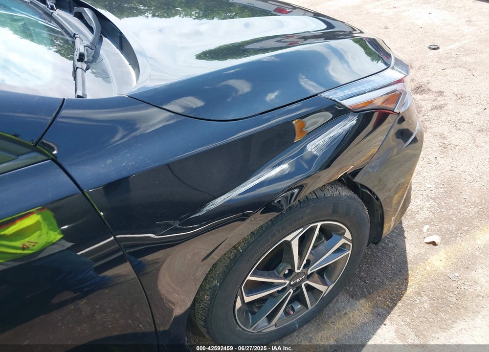 2023 KIA FORTE VIN: 3KPF24AD9PE581058