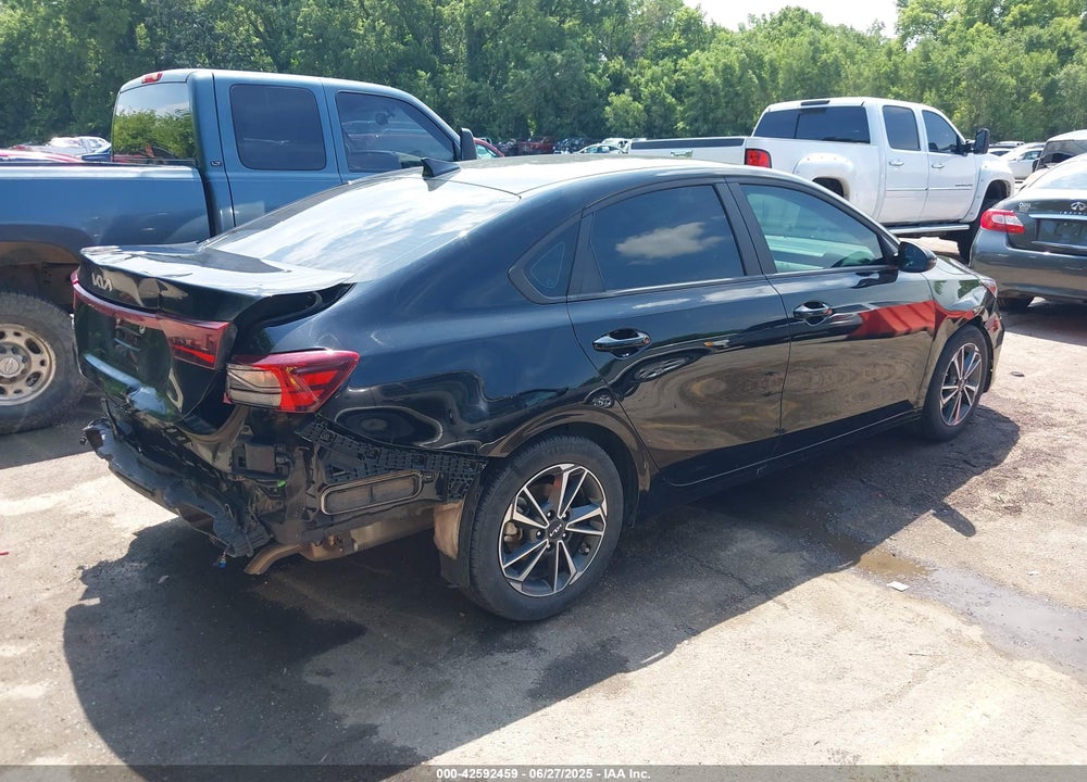 2023 KIA FORTE VIN: 3KPF24AD9PE581058