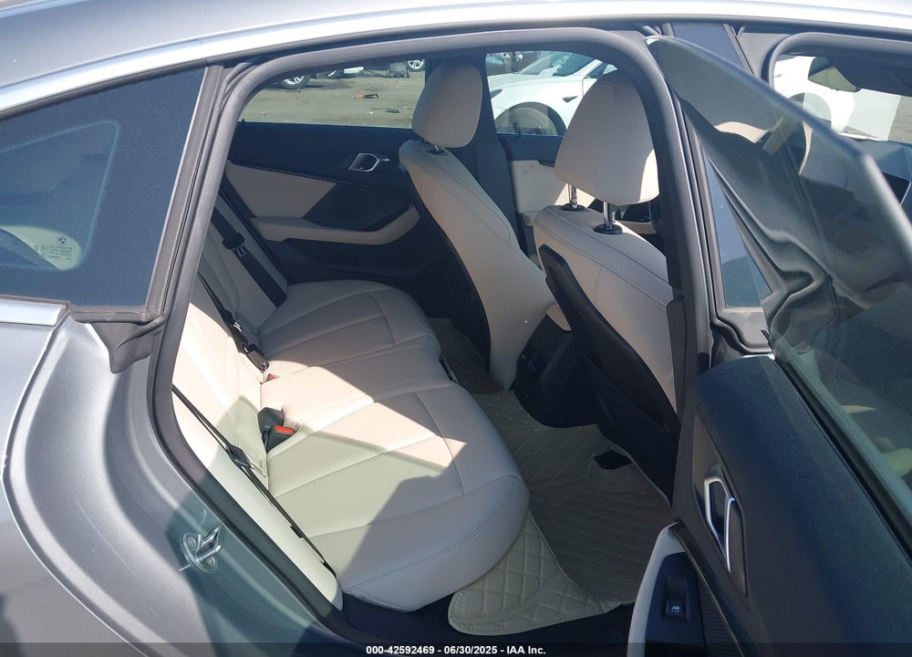 2022 BMW 2 SERIES VIN: WBA53AK08N7K04055