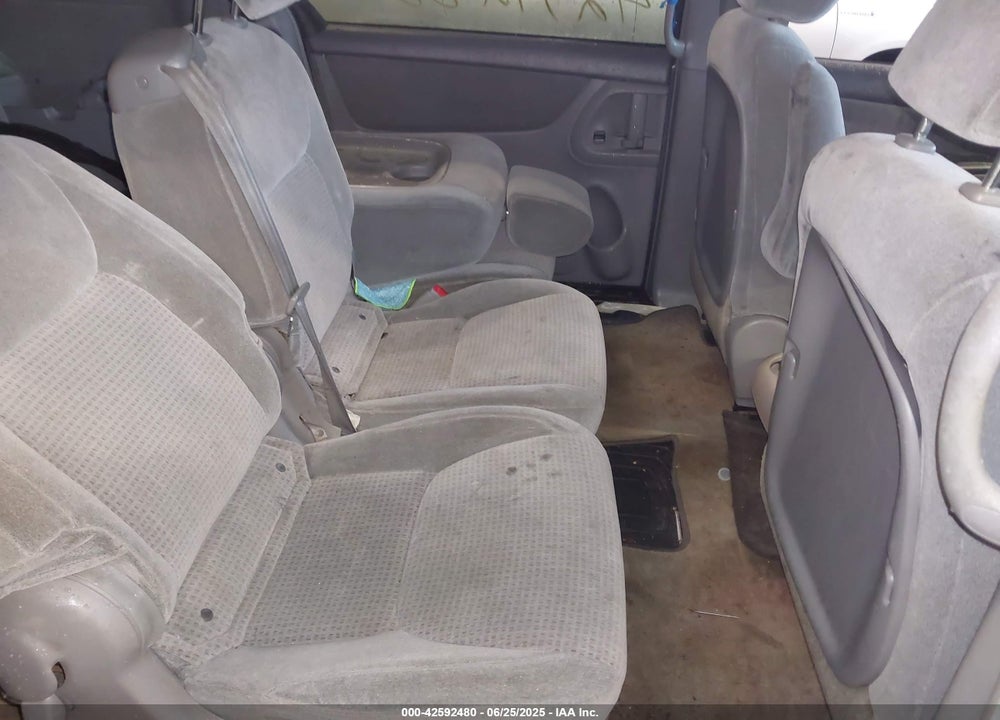 2006 TOYOTA SIENNA CE VIN: 5TDZA23C46S519161
