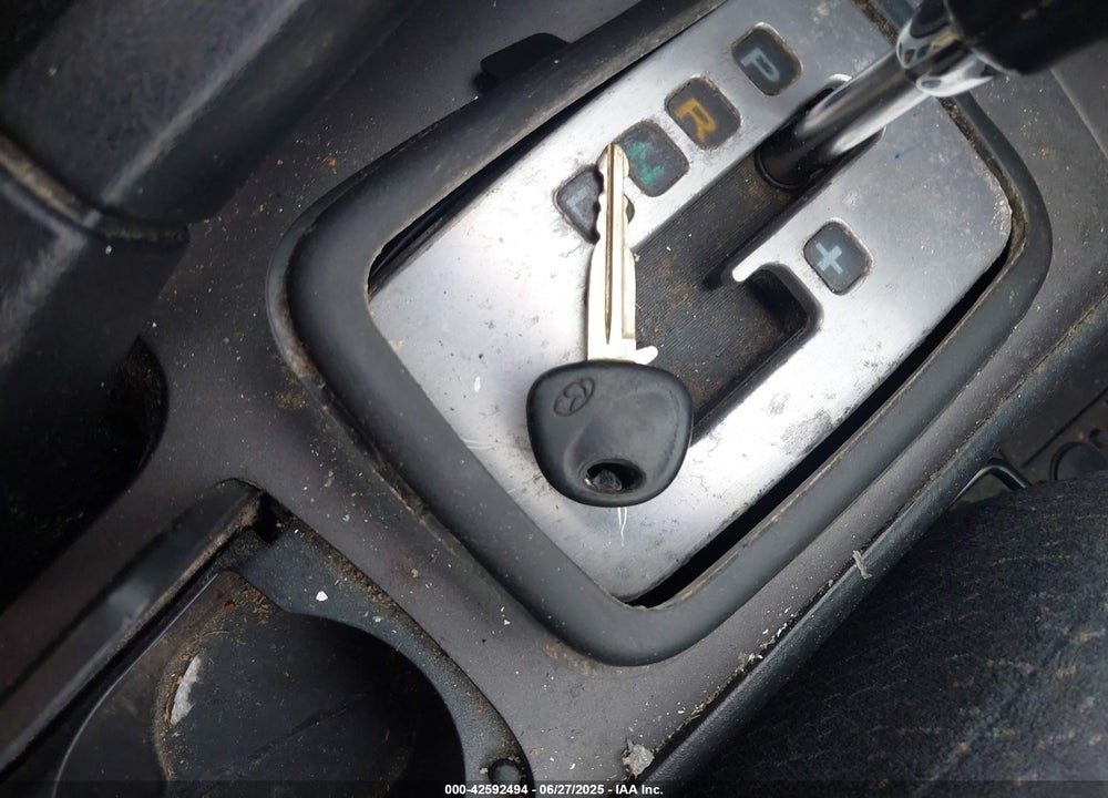 2004 HYUNDAI SONATA VIN: KMHWF25S34A045671