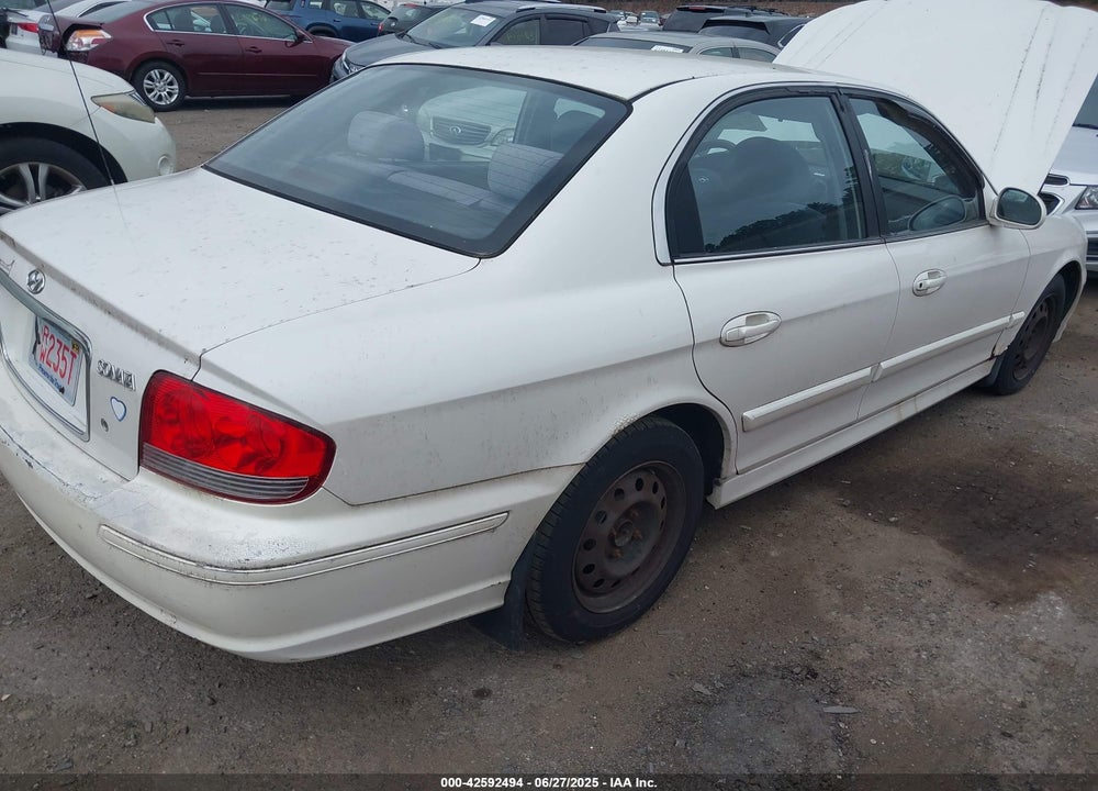 2004 HYUNDAI SONATA VIN: KMHWF25S34A045671