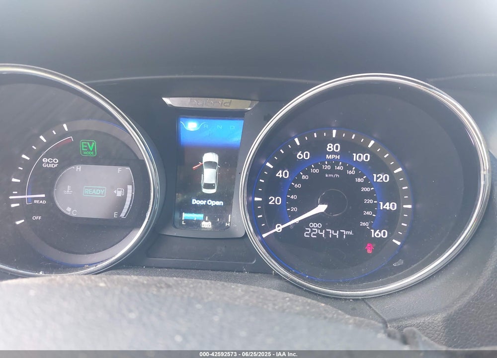 2015 HYUNDAI SONATA HYBRID VIN: KMHEC4A41FA132043