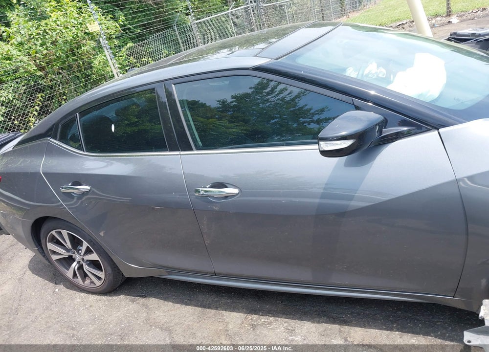 2017 NISSAN MAXIMA VIN: 1N4AA6APXHC392680