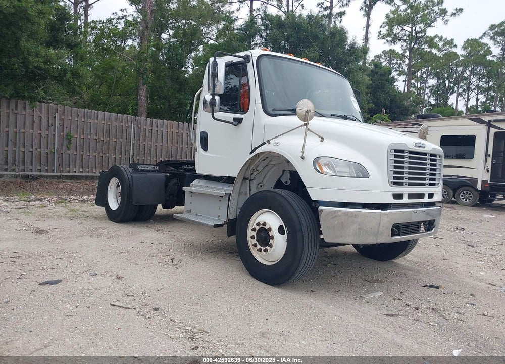 2019 FREIGHTLINER M2 106 VIN: 1FUBCYD23KHKN7807