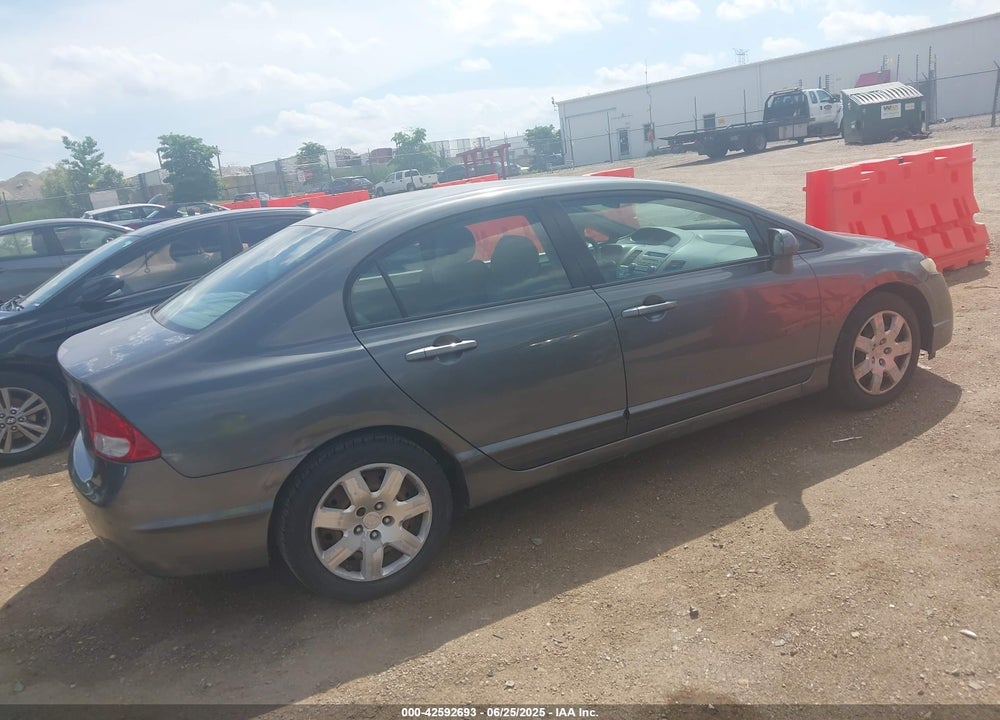 2010 HONDA CIVIC VIN: 2HGFA1F52AH535958