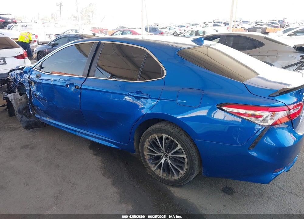 2020 TOYOTA CAMRY VIN: 4T1G11AK9LU352262
