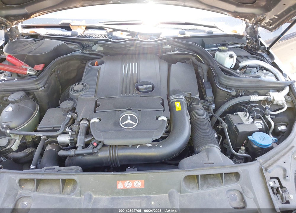 2013 MERCEDES-BENZ C CLASS VIN: WDDGF4HB9DR300881