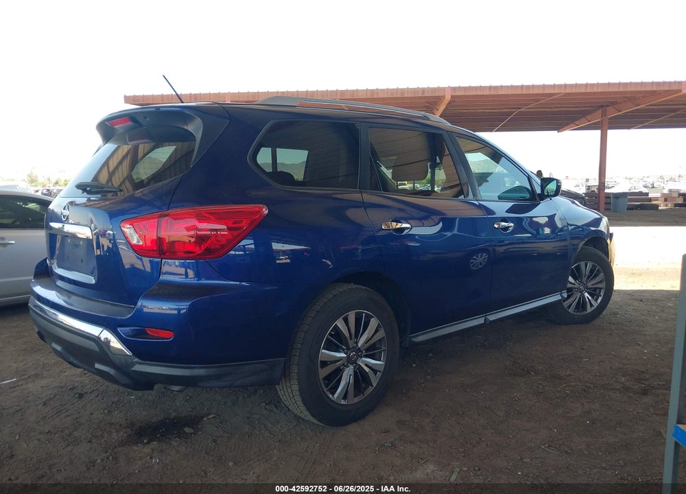 2018 NISSAN PATHFINDER VIN: 5N1DR2MN5JC623814