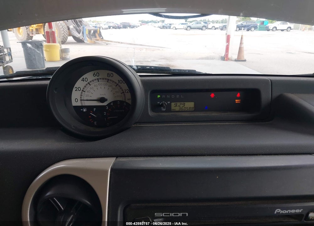 2006 TOYOTA SCION VIN: JTLKT324864077724