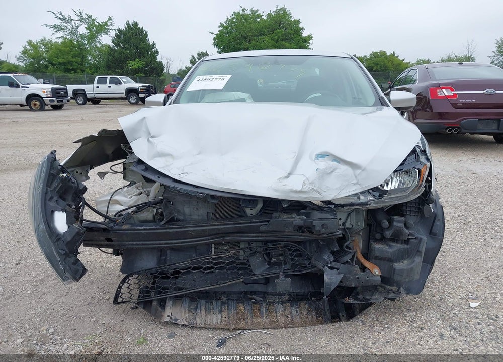 2018 NISSAN SENTRA VIN: 3N1AB7AP0JY243286