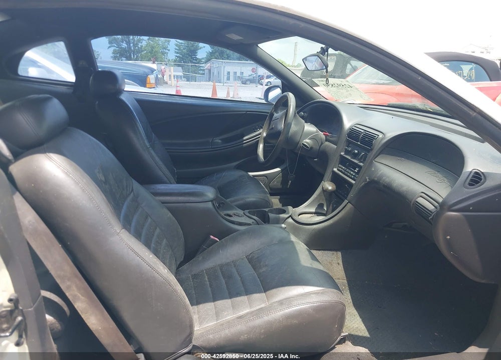 2000 FORD MUSTANG GT VIN: 1FAFP42X2YF293616
