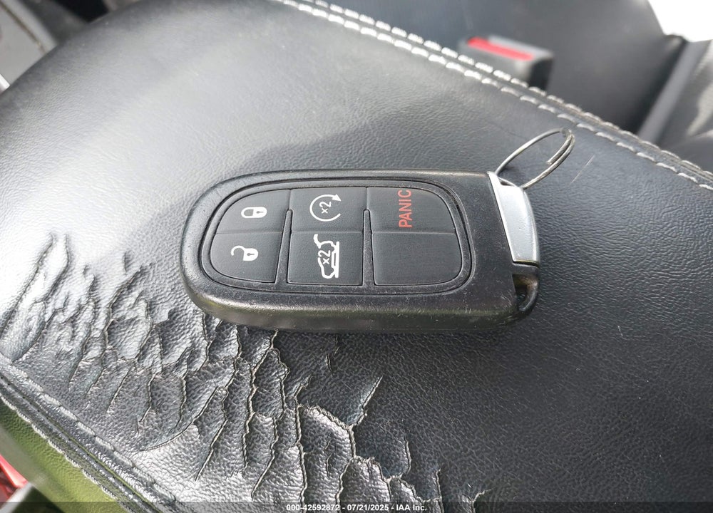 2019 JEEP CHEROKEE LIMITED 4X4 VIN: 1C4PJMDX8KD218127
