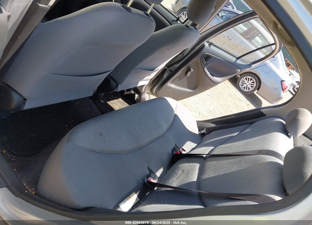 2003 TOYOTA ECHO VIN: JTDBT123135049213