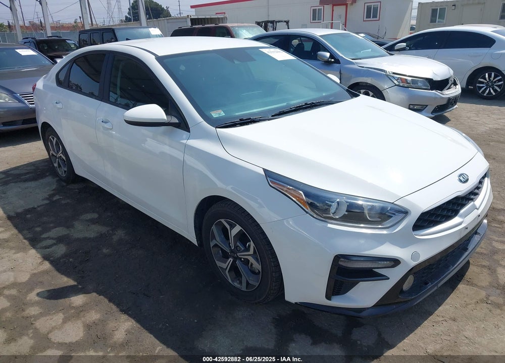 2021 KIA FORTE LXS VIN: 3KPF24AD0ME406662