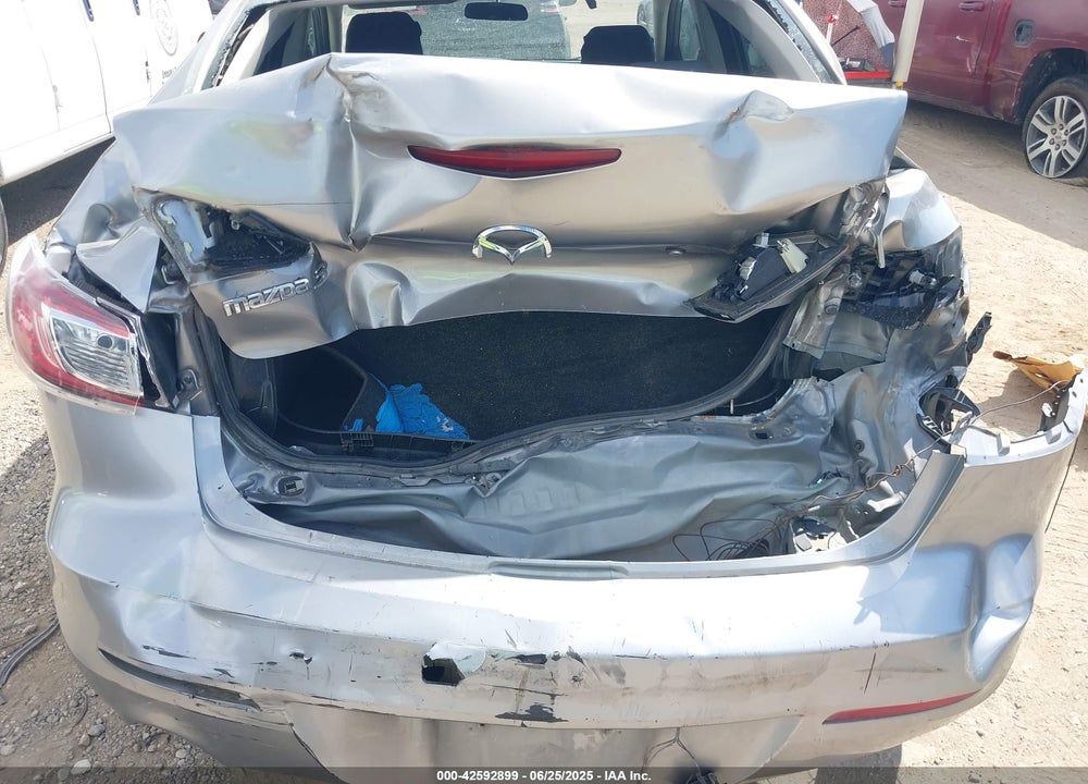 2012 MAZDA 3 VIN: JM1BL1UF6C1501977